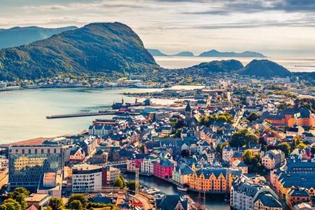 De mooiste bezienswaardigheden tussen Trondheim en Ålesund: authentiek Noorwegen