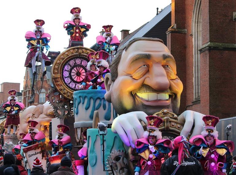 Aalst Carnaval praalwagens