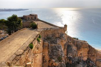 alicante castillo de santa barbara