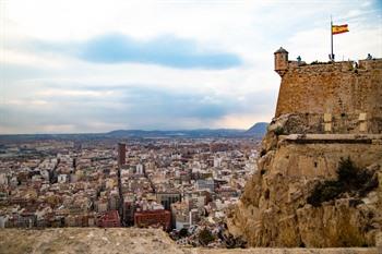 alicante castillo de santa barbara