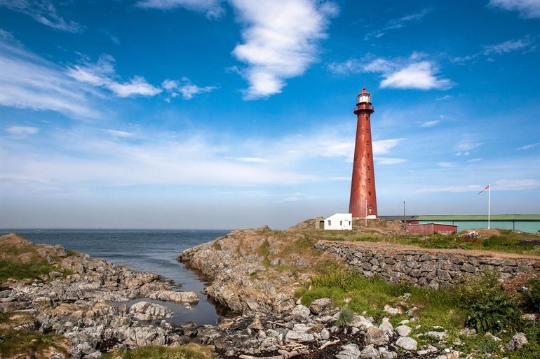Andenes vuurtoren op het eiland Andøya, Vesterålen
