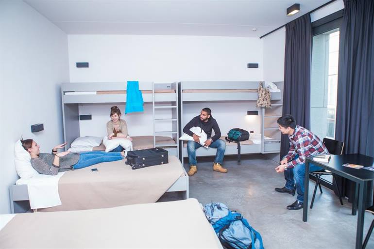 Antwerp Central Youth Hostel