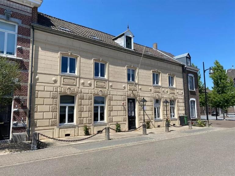 Authentic Stays boeken