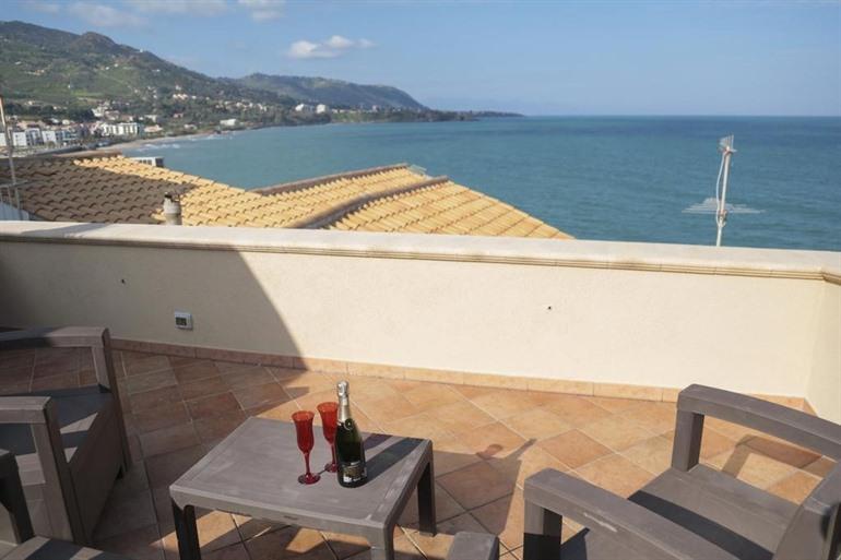 Balconi Bellavista appartement in Cefalu