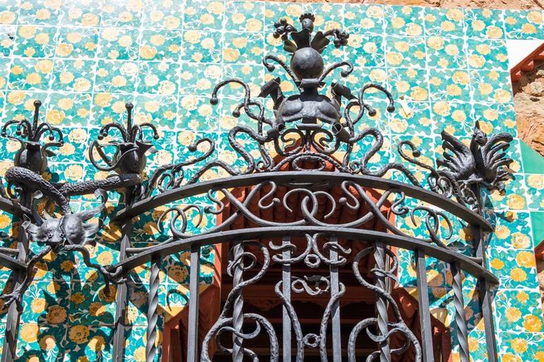 Balkon van Casa Vicens 