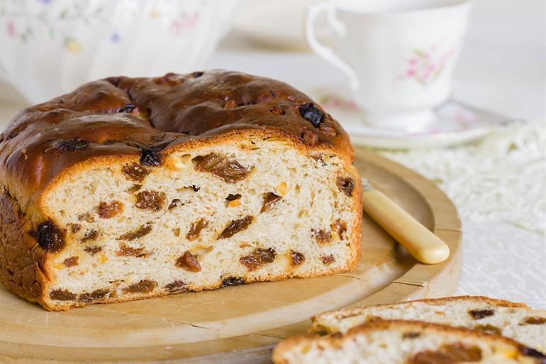 Barmbrack broodje proeven uit de Ierse keuken