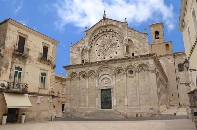 Basilica Cattedrale Troia