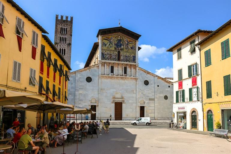 Basilica di San Frediano in Lucca bezoeken