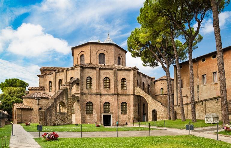 Basilica di San Vitale in Ravenna bezoeken, Emilia Romagna