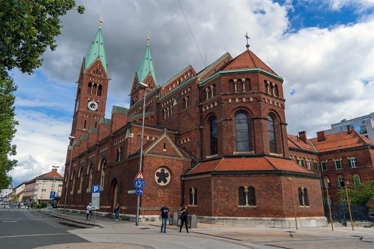 Basiliek van Onze Moeder van Barmhartigheid in Maribor, Slovenië