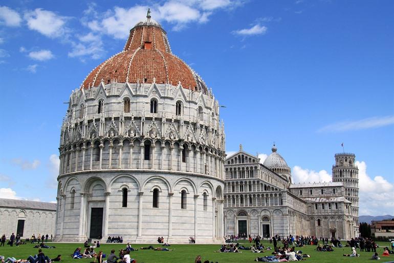 Battistero di Pisa
