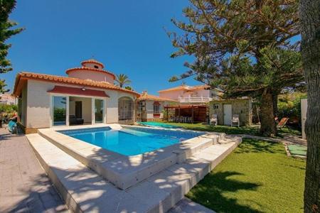 Beachfront Villa Torrox Costa