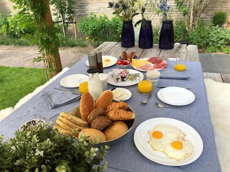 Bed and breakfast 013 boeken