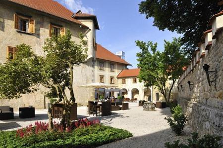 Beleef een onvergetelijke nacht bij Hotel Grad Otočec - Relais Chateaux 
