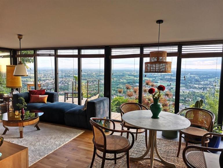 Belvédère Lodges met prachtig zicht over Vichy en de groene omgeving boeken