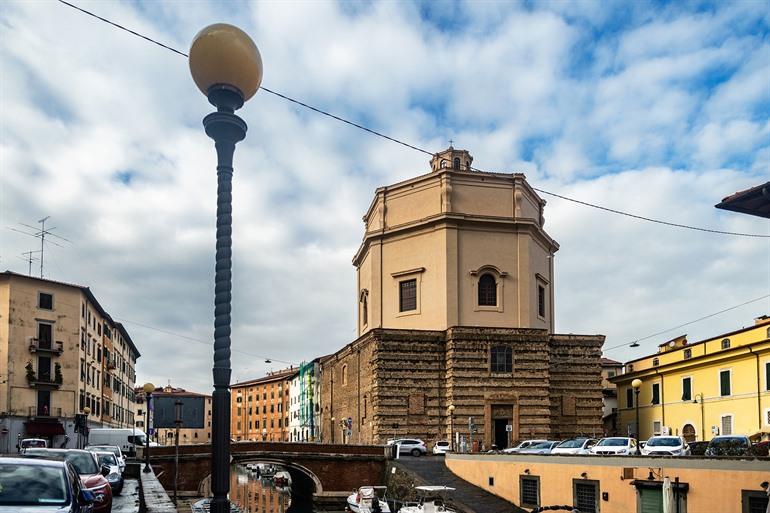 Bezoek Chiesa di Santa Caterina in Livorno