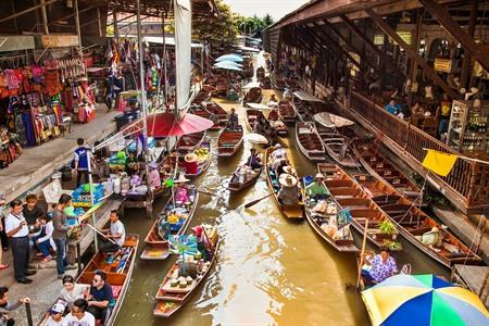 Bezoek de drijvende markten van Damnoen Saduak, Thailand