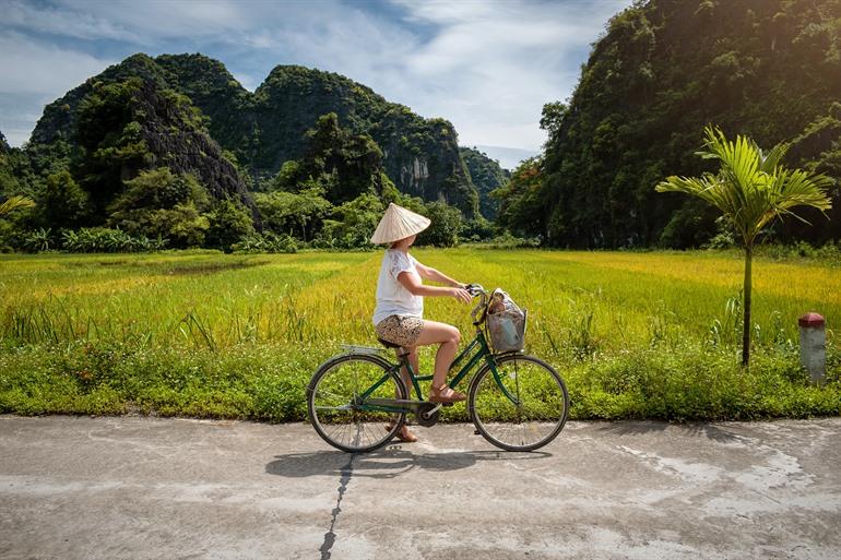 Bezoek de rijstvelden van Vietnam vanop fiets