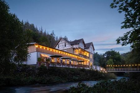 Bodetaler Basecamp Lodge boeken