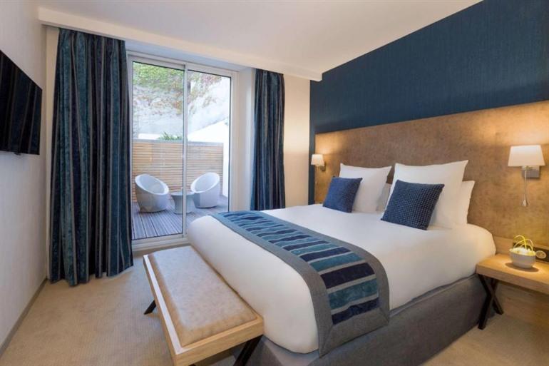 Boek een overnachting in Hôtel Le Rive Droite & Spa
