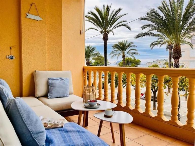 Boek hier je appartement in het centrum op 50 meter van de zee in Moraira