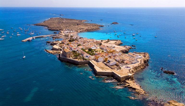 Boek je daguitstap naar het eiland Tabarca vanuit Alicante
