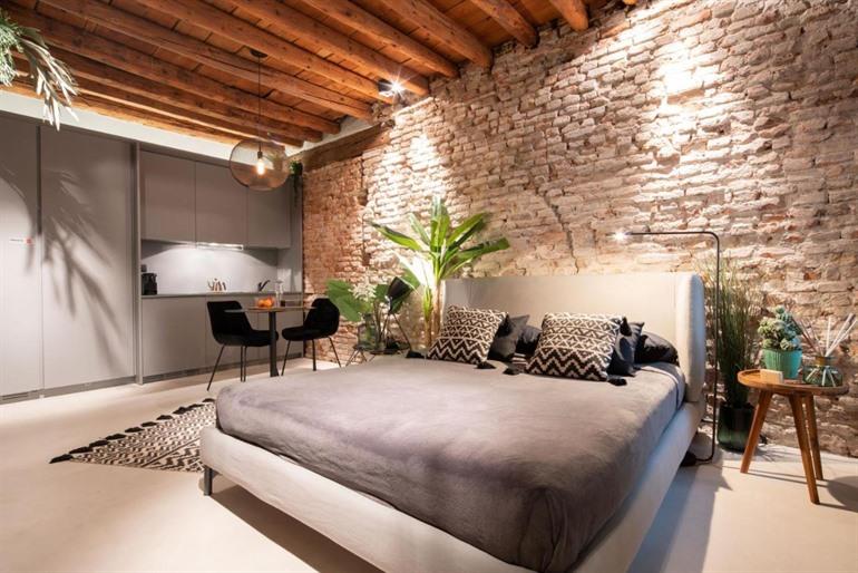 Boek je stijlvol appartement bij Officine Cavour Apartment aan Piazza Cavour