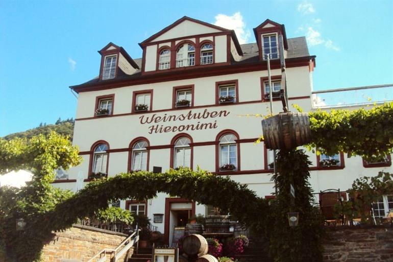 Boek je verblijf in Hotel Hieronimi