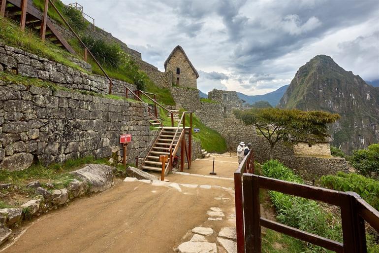 Bordjes voor circuit 1 en 2 in Machu Picchu