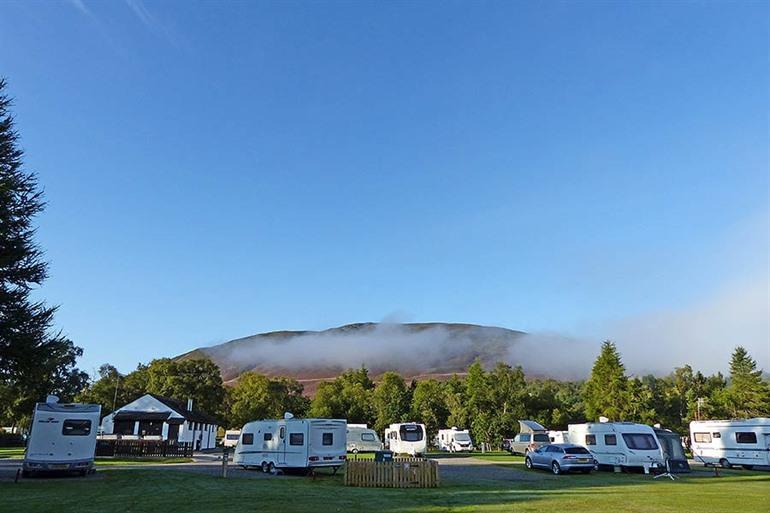 Braemar Caravan Park boeken