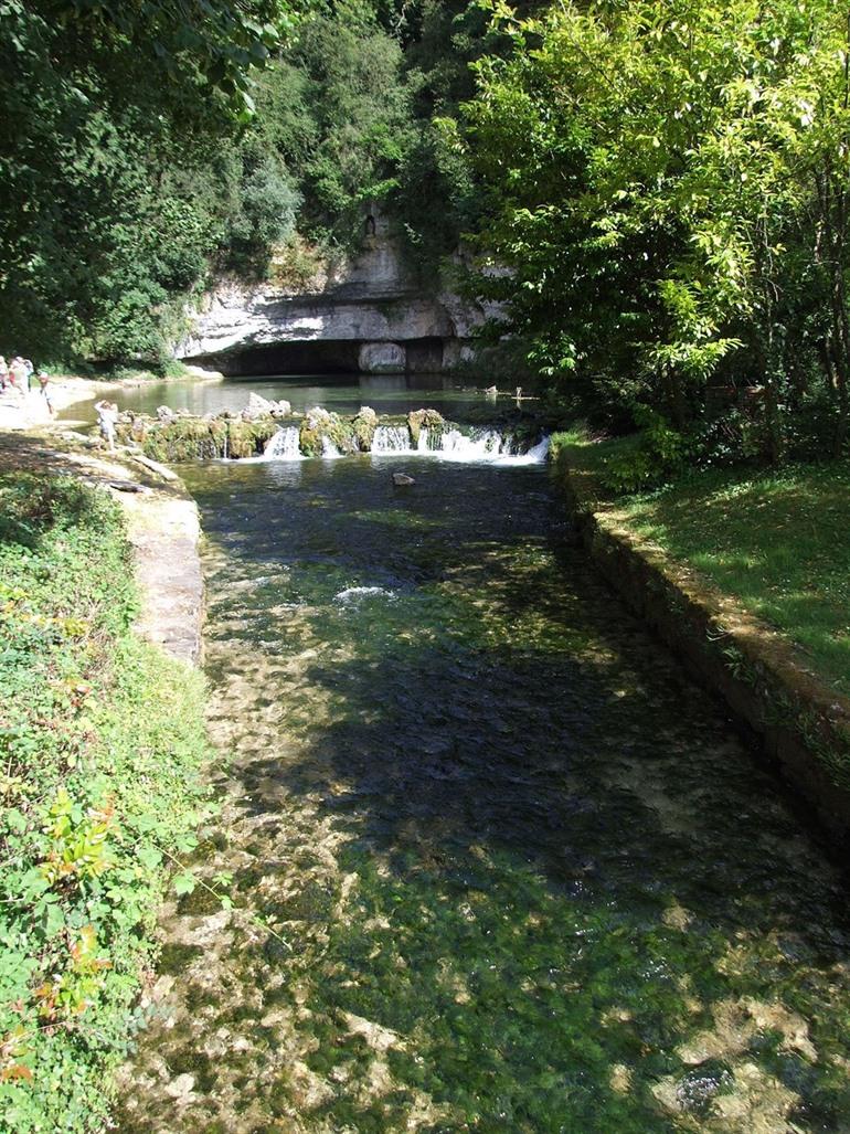 Bron van de Douix in Châtillon-sur-Seine, Bourgondië