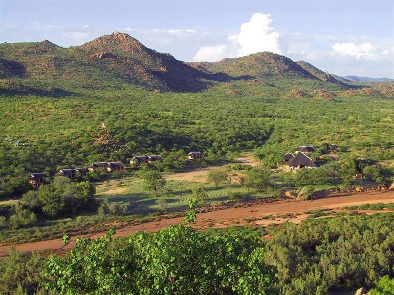 Bungalow van Huab Lodge boeken