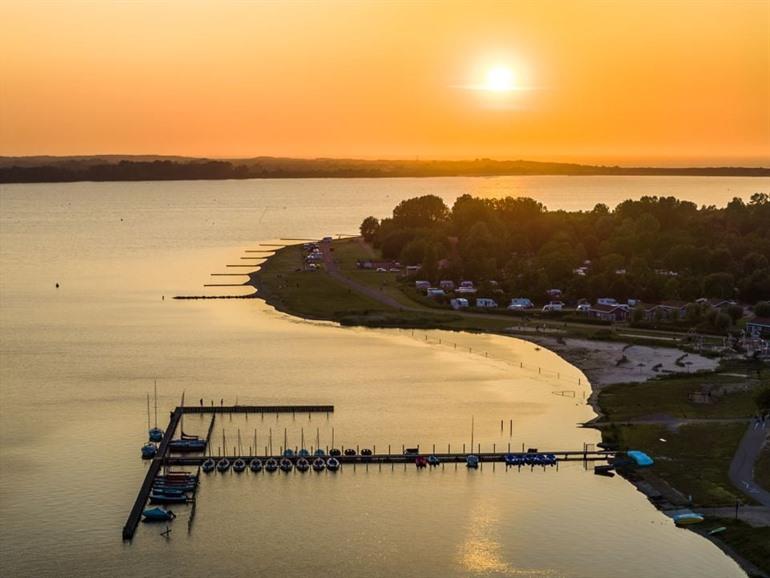 Camping boeken aan de oevers van het Veerse Meer