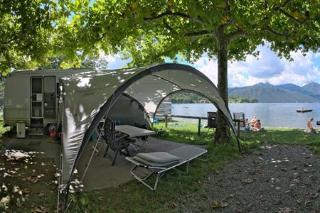 Camping Orta boeken aan het Ortameer