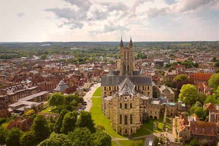 Canterbury bezoeken in Zuid-Engeland? Dit zijn de mooiste bezienswaardigheden