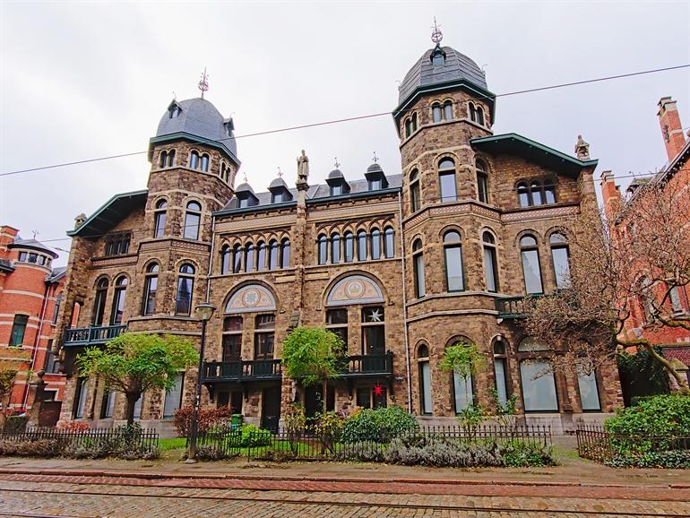 Carolus Magnus in Zurenborg