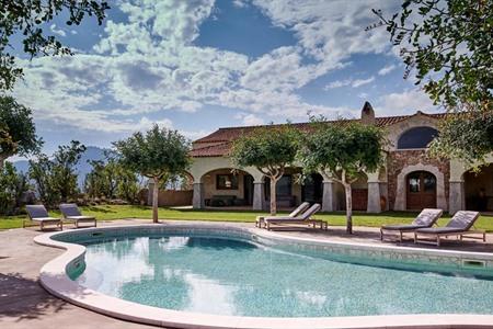 Waar overnachten in Sardinië? 15 x van goedkoop tot luxe (update 2025) - Hotels + B&B's