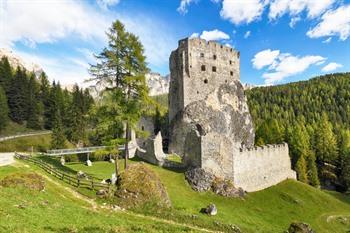 Castello di Andraz, Dolomieten en Zuid-Tirol