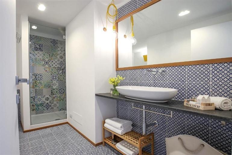 Castle Mezzacapo boeken