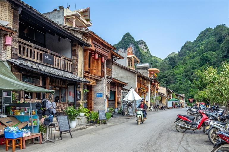 Centrum Đồng Văn, Ha Giang Loop