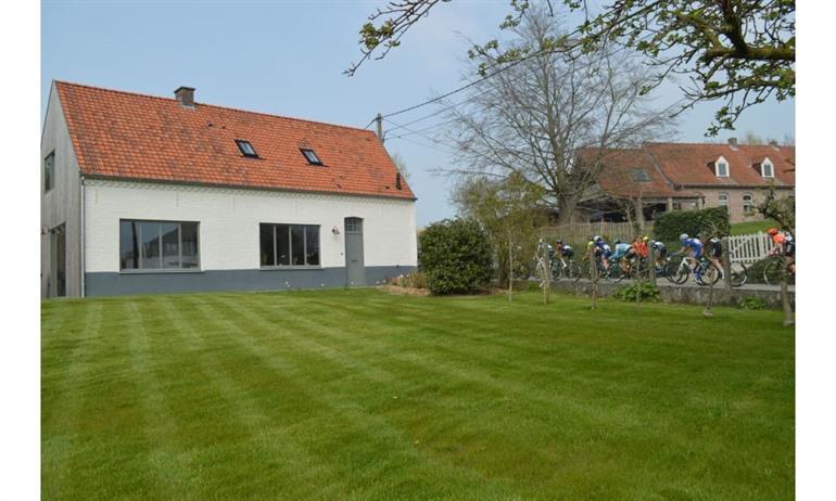 Charmante Hoeve Etikhove