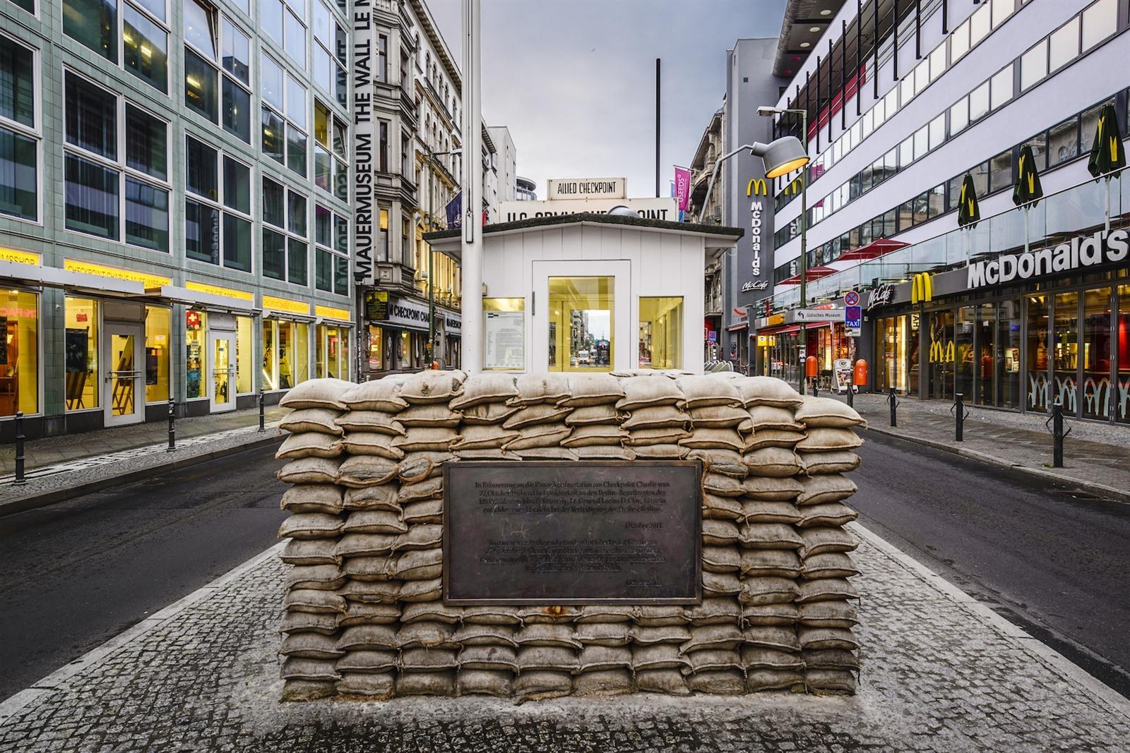 Pl ne F r Den Checkpoint Charlie QCUQAP