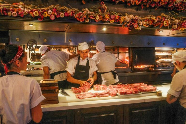 Chefs in het restaurant Don Julio