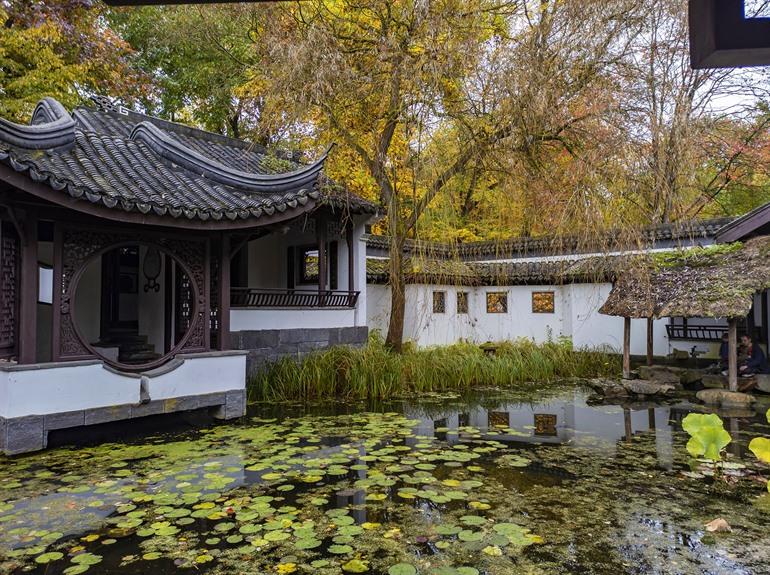 Chinesische Garten in de botanische tuin van Bochum