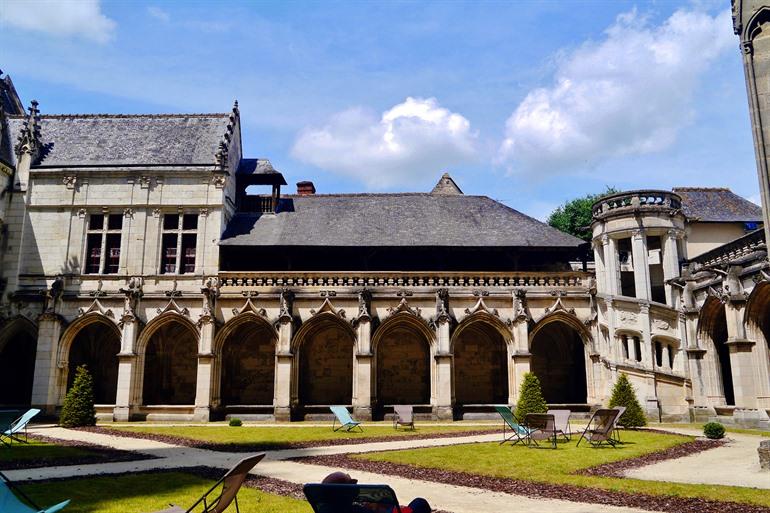 Cloître de la Psalette, Tours
