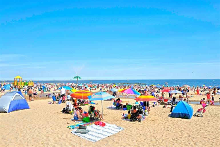 Coney Island Beach, New York 