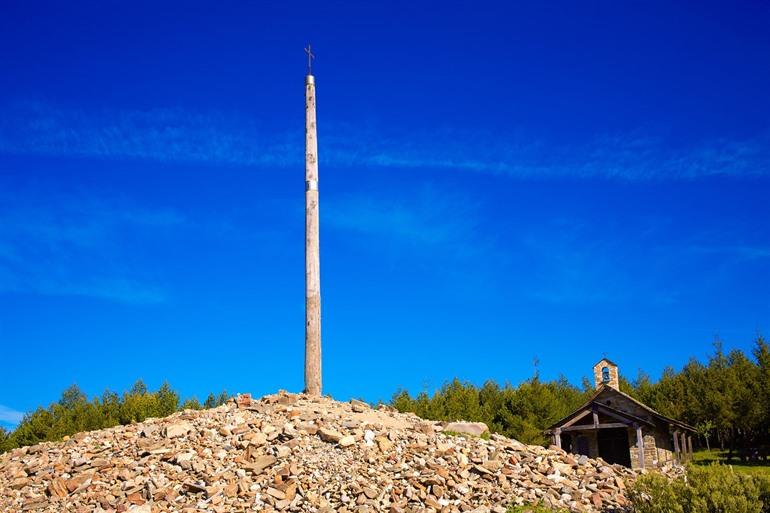 Cruz de Ferro, Castilië en Léon