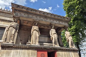 Crypt Gallery in de St. Pancras Parish Church
