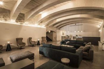 Cugo Gran Macina Grand Harbour