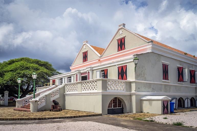 Curaçao Museum bezoeken, Willemstad